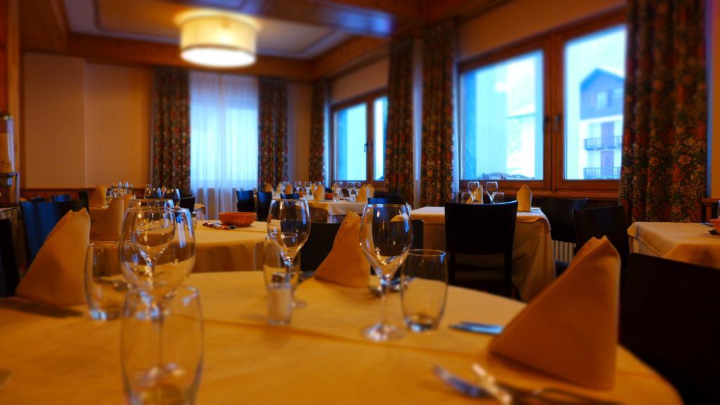 Hotel Dufour Gressoney-La-Trinite Bagian luar foto