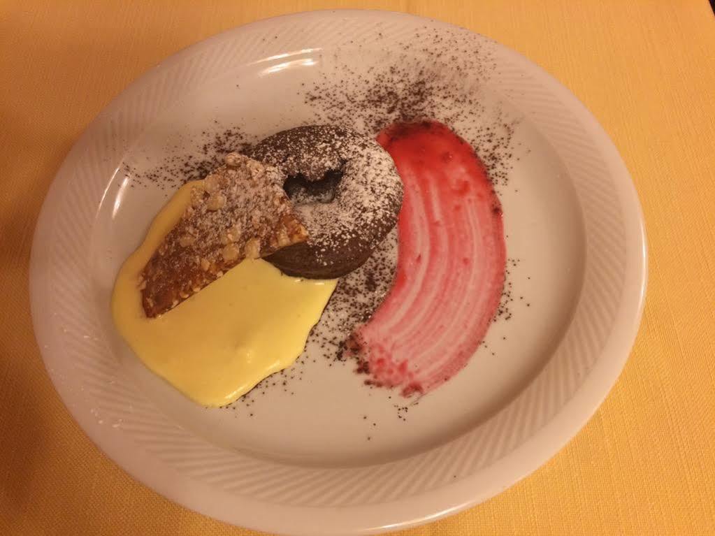 Hotel Dufour Gressoney-La-Trinite Bagian luar foto